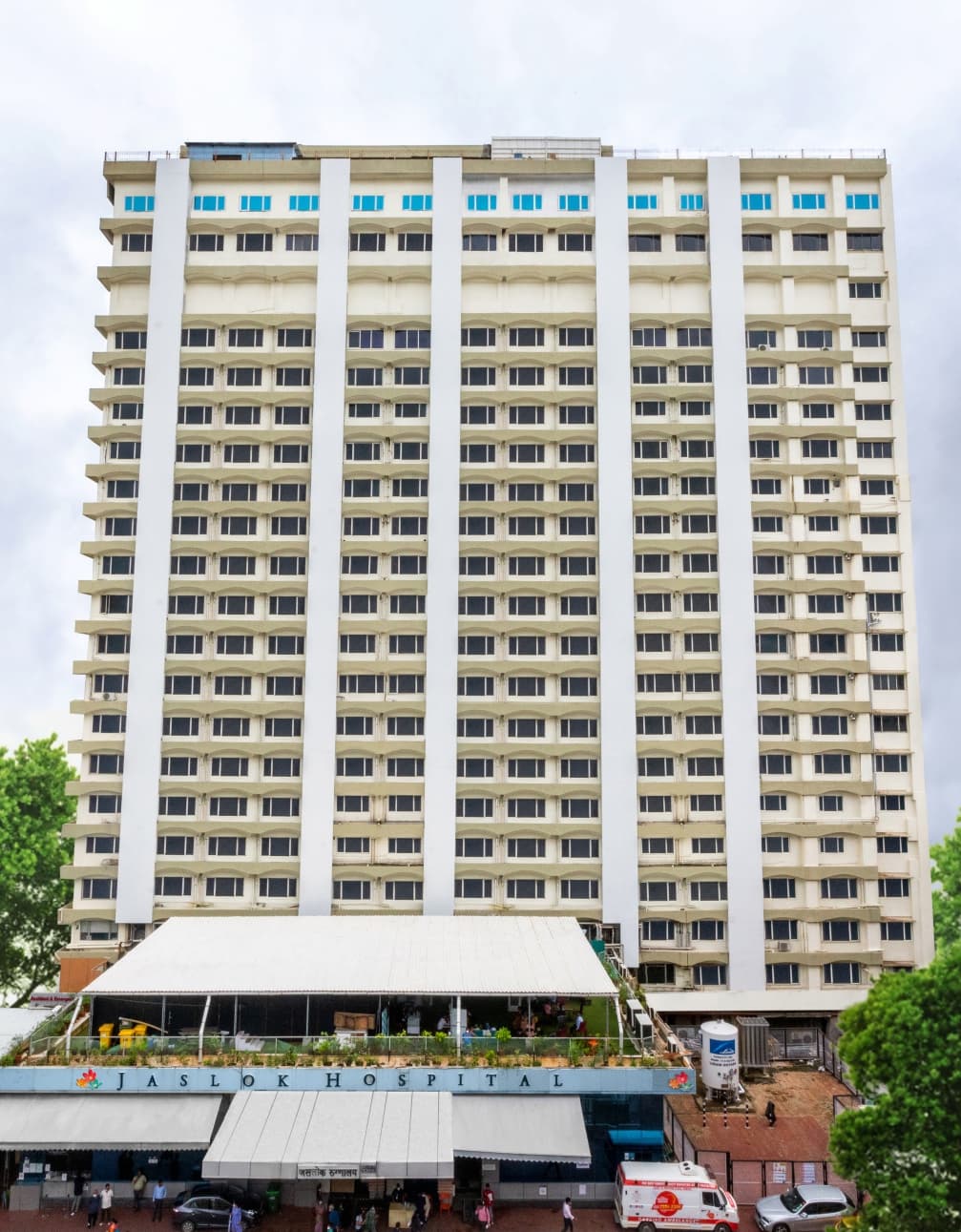 Jaslok Hospital & Research Centre